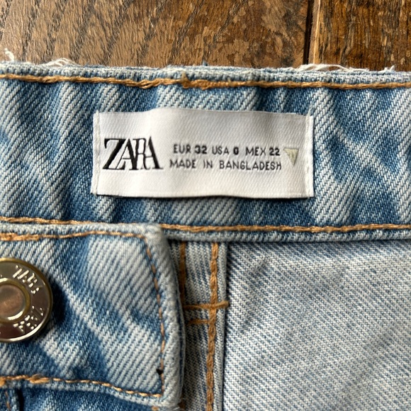 EUC Women’s Zara Jeans Sz 0 - Picture 8 of 11